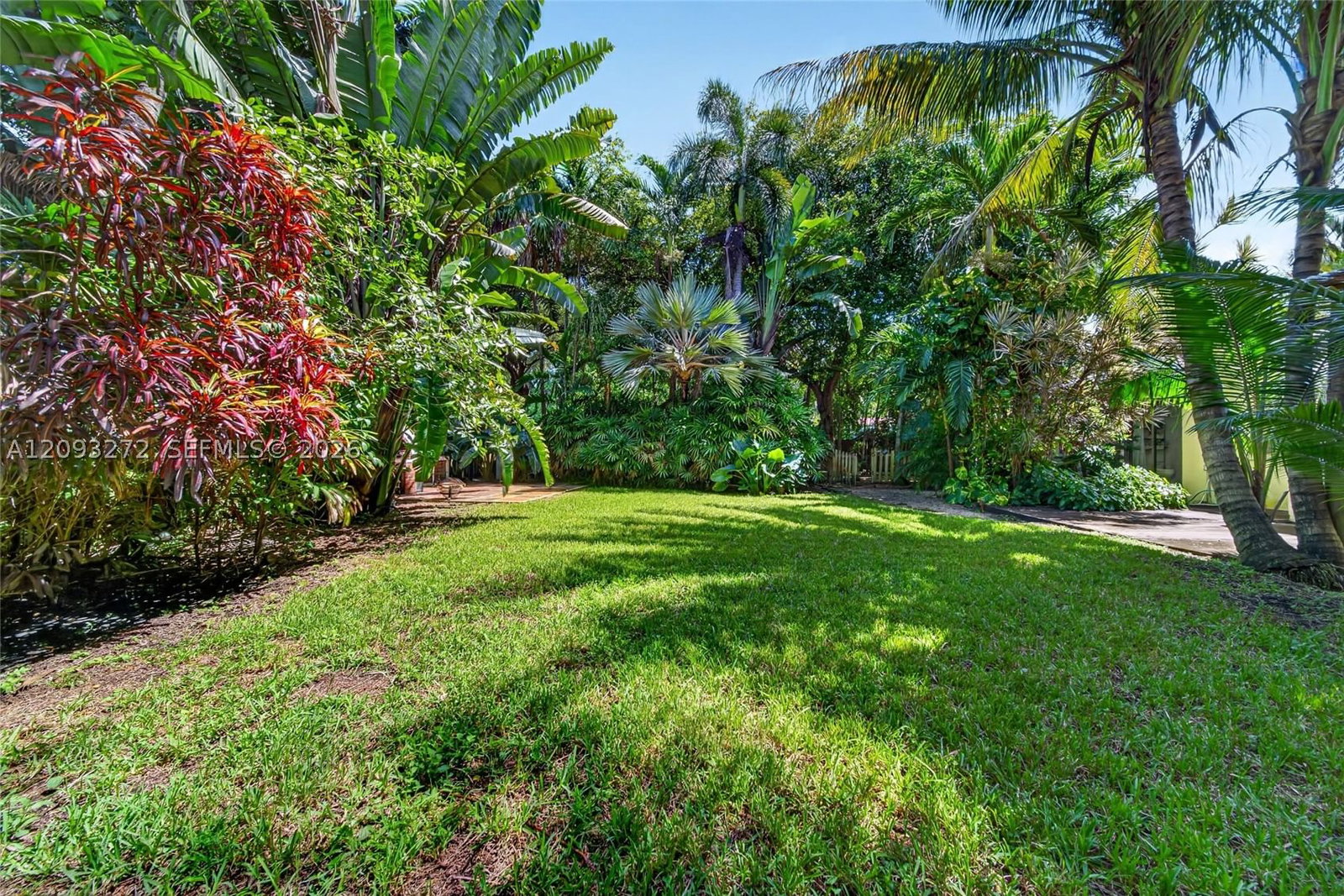 Real estate property located at 1103 118th St, Miami-dade, Biscayne Lawn Amd Plat, Biscayne Park, FL