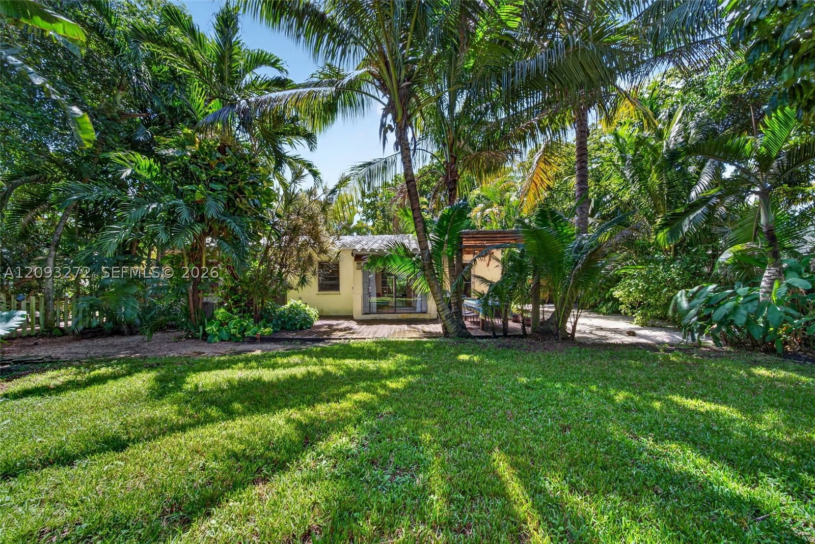 Real estate property located at 1103 118th St, Miami-dade, Biscayne Lawn Amd Plat, Biscayne Park, FL