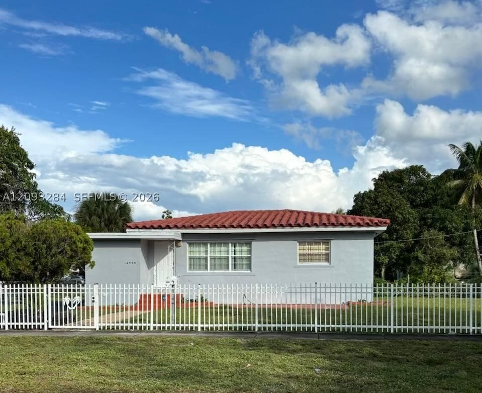 Real estate property located at 12955 13th Ave, Miami-dade, Breezy Heights 1st Addn, North Miami, FL
