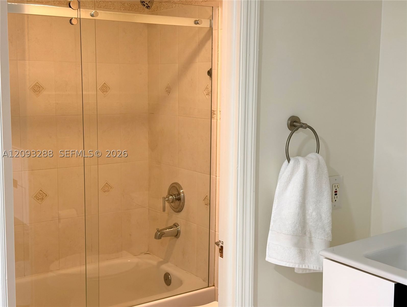 Real estate property located at 9721 Bay Harbor Dr #5A, Miami-dade, Island Place At Bay Harbo, Bay Harbor Islands, FL