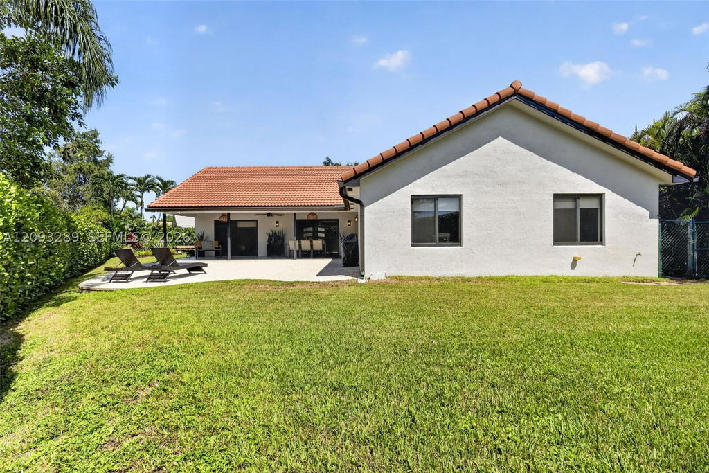 Real estate property located at 981 126th Way, Broward, Arboretum At Davie, Davie, FL