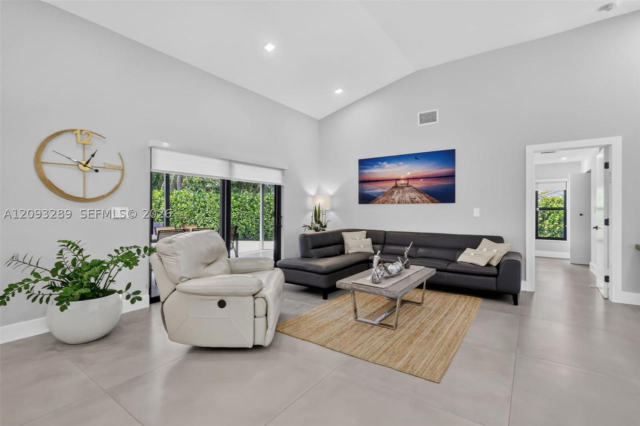 Real estate property located at 981 126th Way, Broward, Arboretum At Davie, Davie, FL