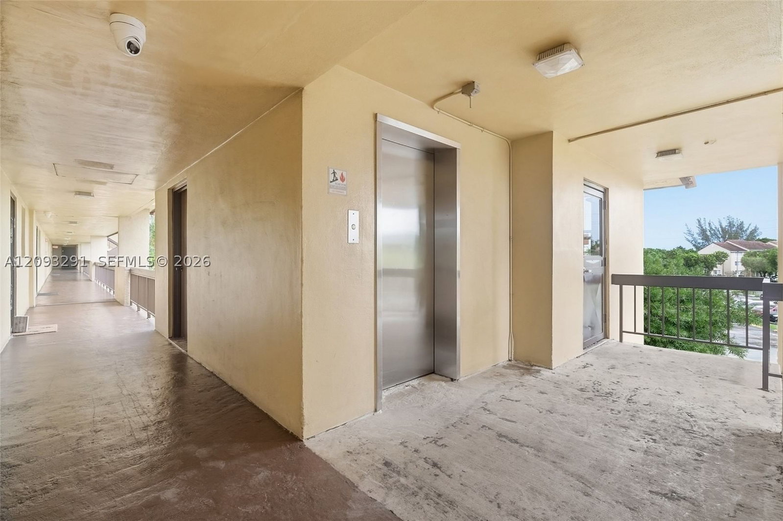 Real estate property located at 3490 Foxcroft Rd B303, Broward, Foxcroft Apts Inc Condo, Miramar, FL