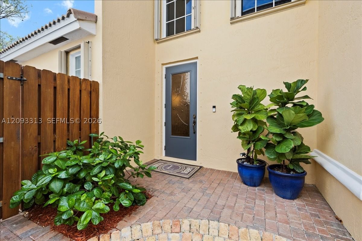 Real estate property located at 1241 Grant St, Broward, San Marino Village, Hollywood, FL