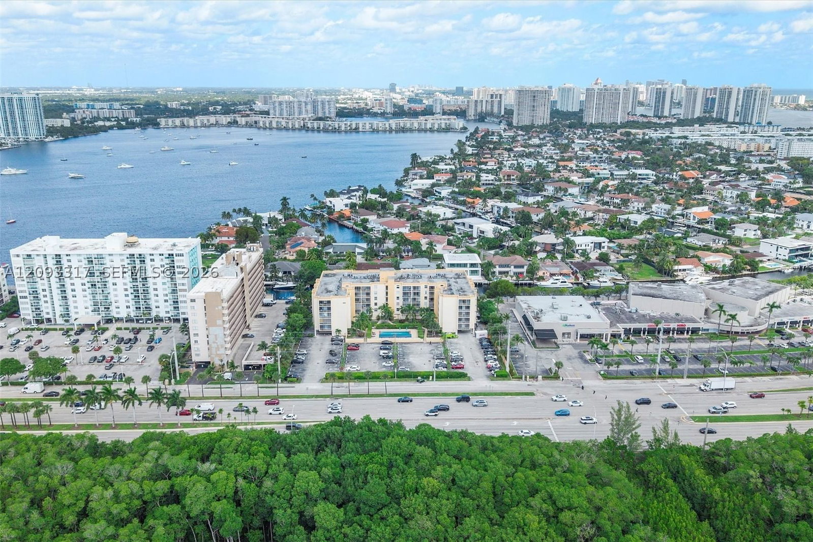 Real estate property located at 2935 163rd St #5P, Miami-dade, Bayswater Court Condo, North Miami Beach, FL
