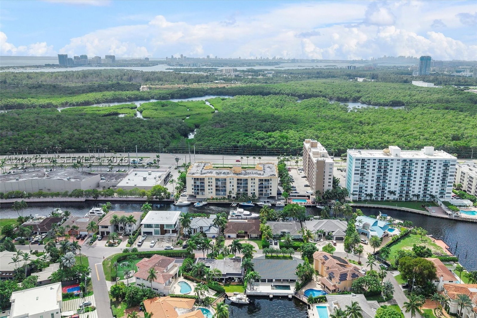 Real estate property located at 2935 163rd St #5P, Miami-dade, Bayswater Court Condo, North Miami Beach, FL