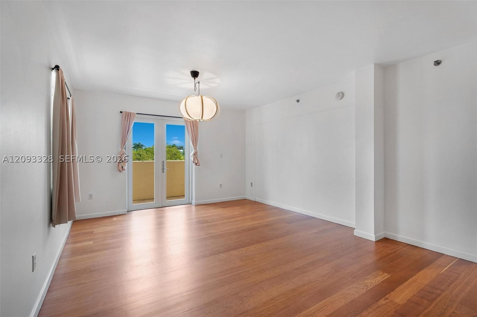 Real estate property located at 227 Michigan Ave #405, Miami-dade, The Ambassadors Condo, Miami Beach, FL