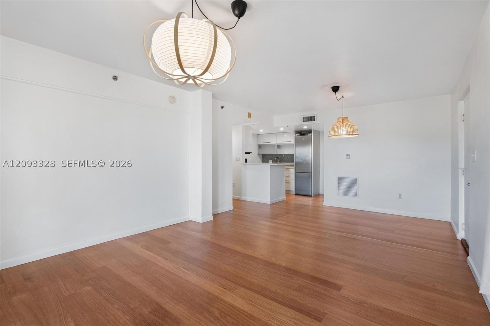 Real estate property located at 227 Michigan Ave #405, Miami-dade, The Ambassadors Condo, Miami Beach, FL