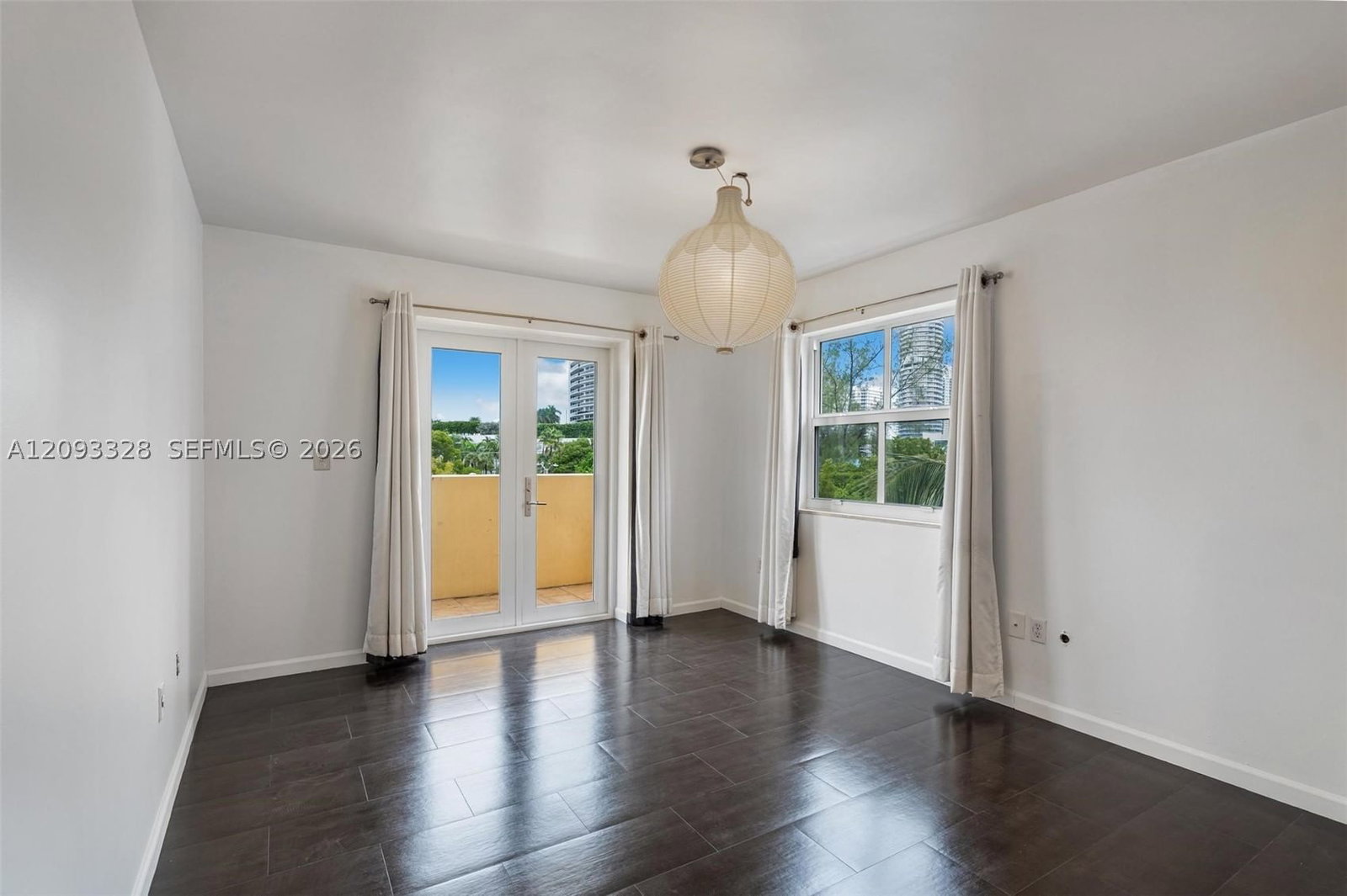 Real estate property located at 227 Michigan Ave #405, Miami-dade, The Ambassadors Condo, Miami Beach, FL