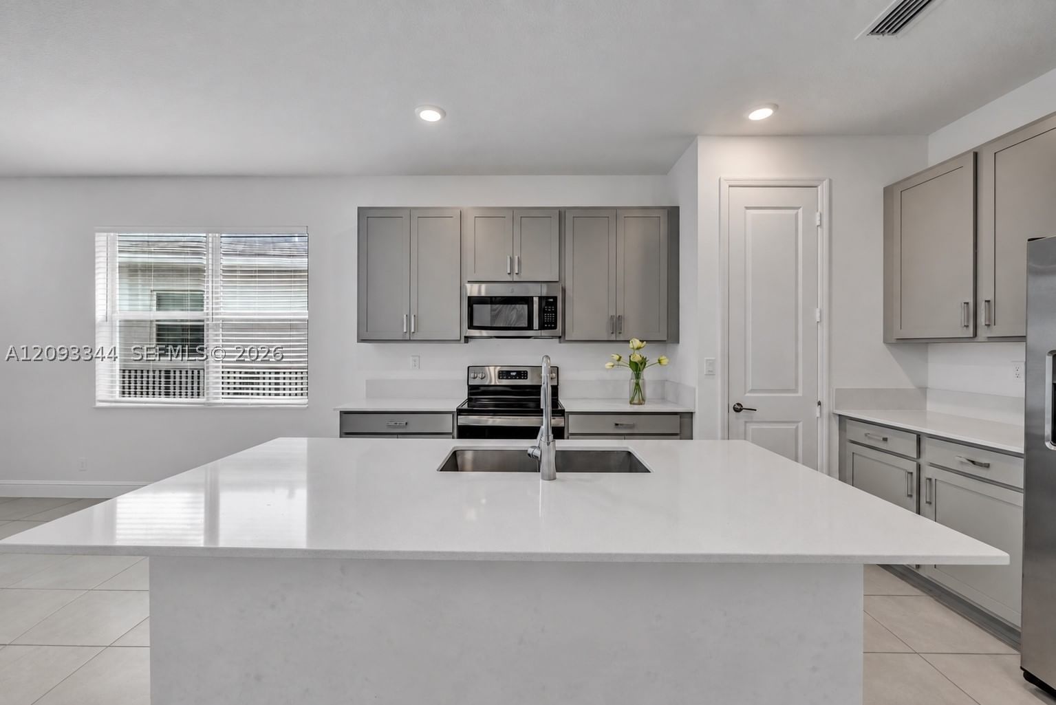 Real estate property located at 4242 Rosa Dr, Broward, Crystal Lake 1st Sec, Deerfield Beach, FL