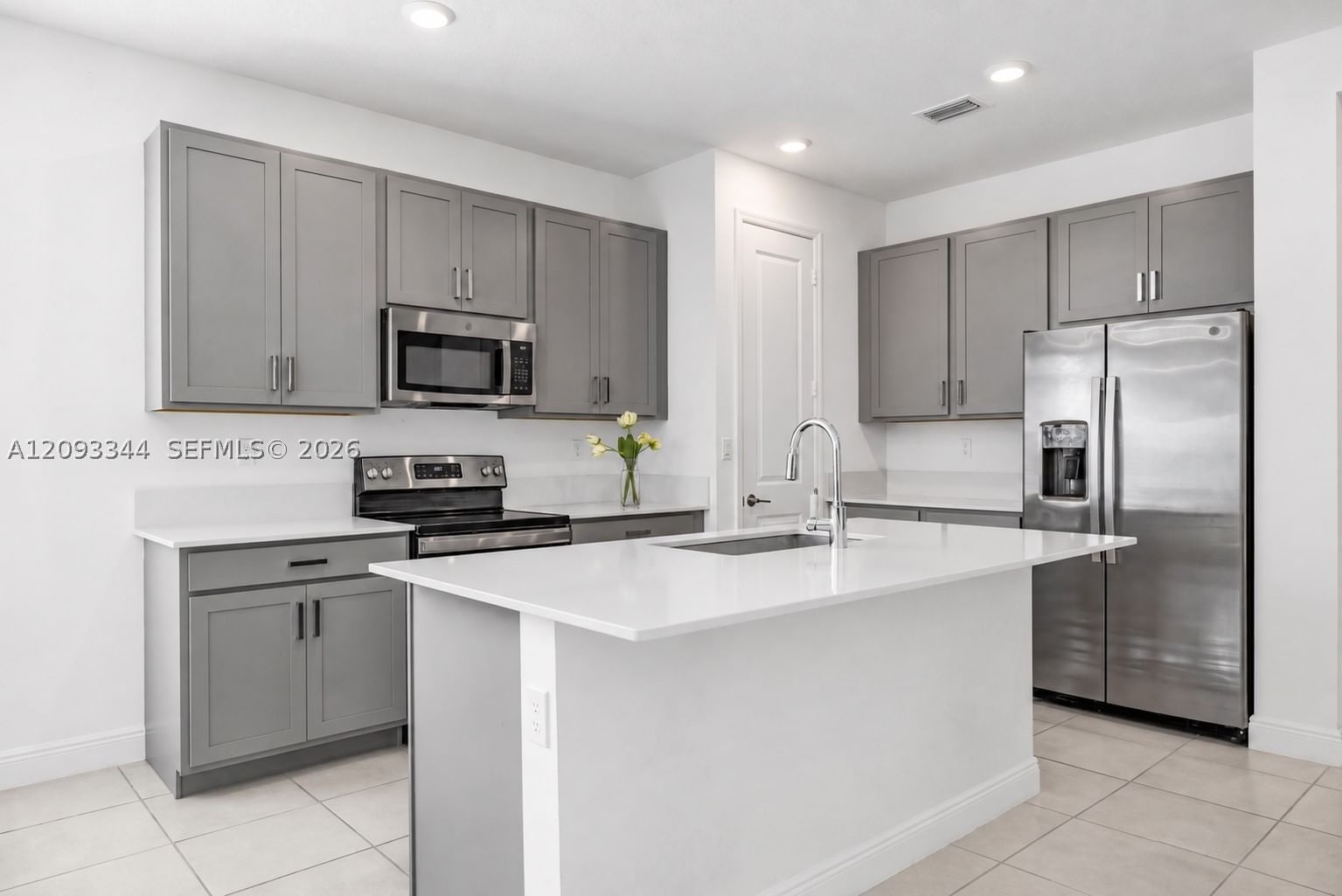Real estate property located at 4242 Rosa Dr, Broward, Crystal Lake 1st Sec, Deerfield Beach, FL