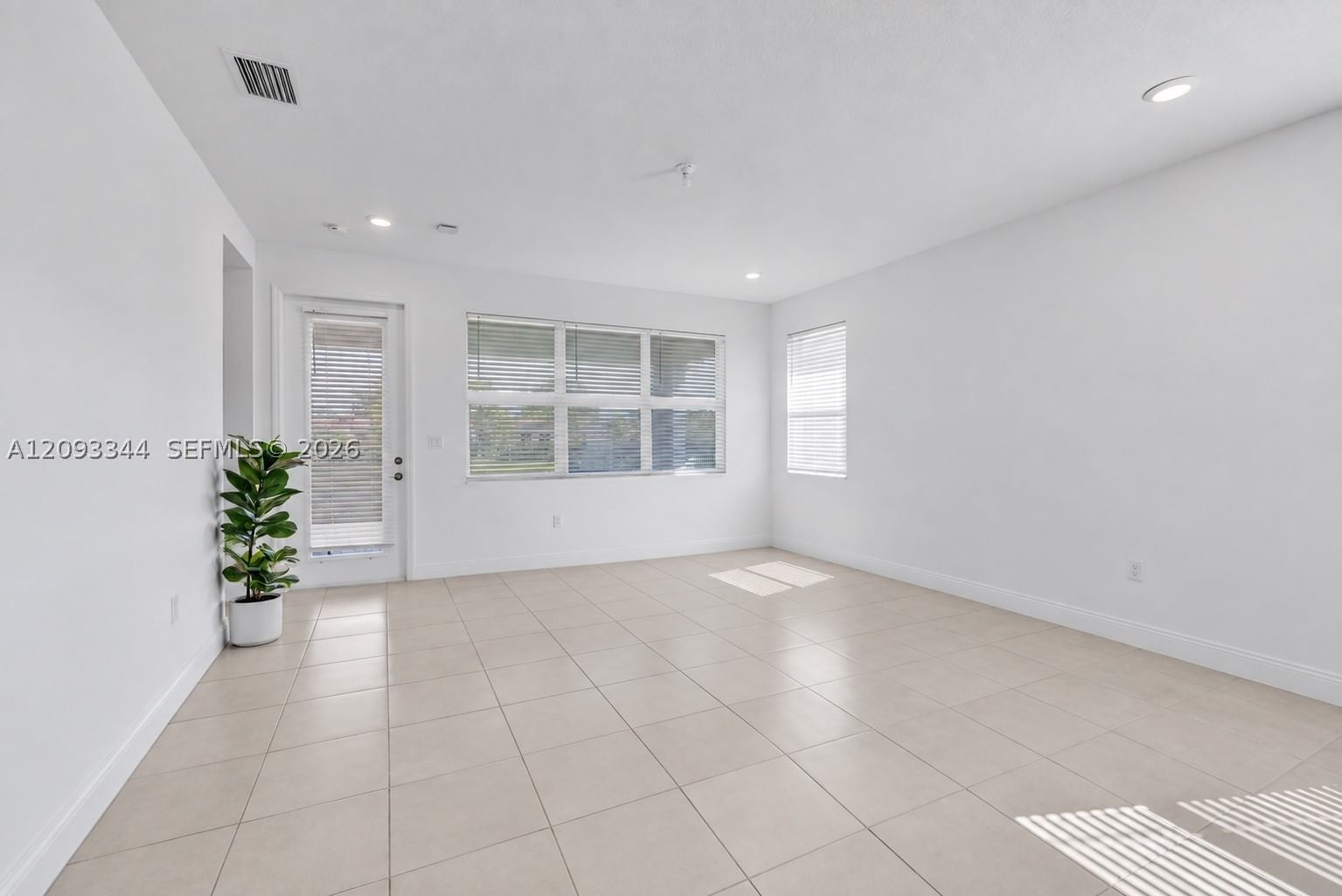 Real estate property located at 4242 Rosa Dr, Broward, Crystal Lake 1st Sec, Deerfield Beach, FL