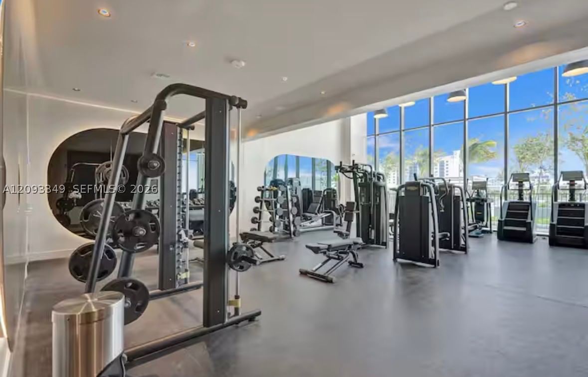 Real estate property located at 580 72nd St #1905, Miami-dade, 72 Park, Miami Beach, FL