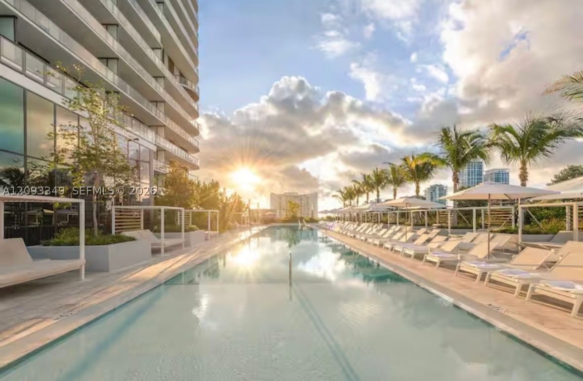 Real estate property located at 580 72nd St #1905, Miami-dade, 72 Park, Miami Beach, FL