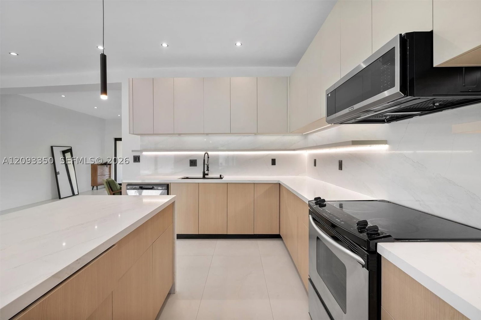 Real estate property located at 335 108th St, Miami-dade, West Miami Shores Sec D, Miami, FL