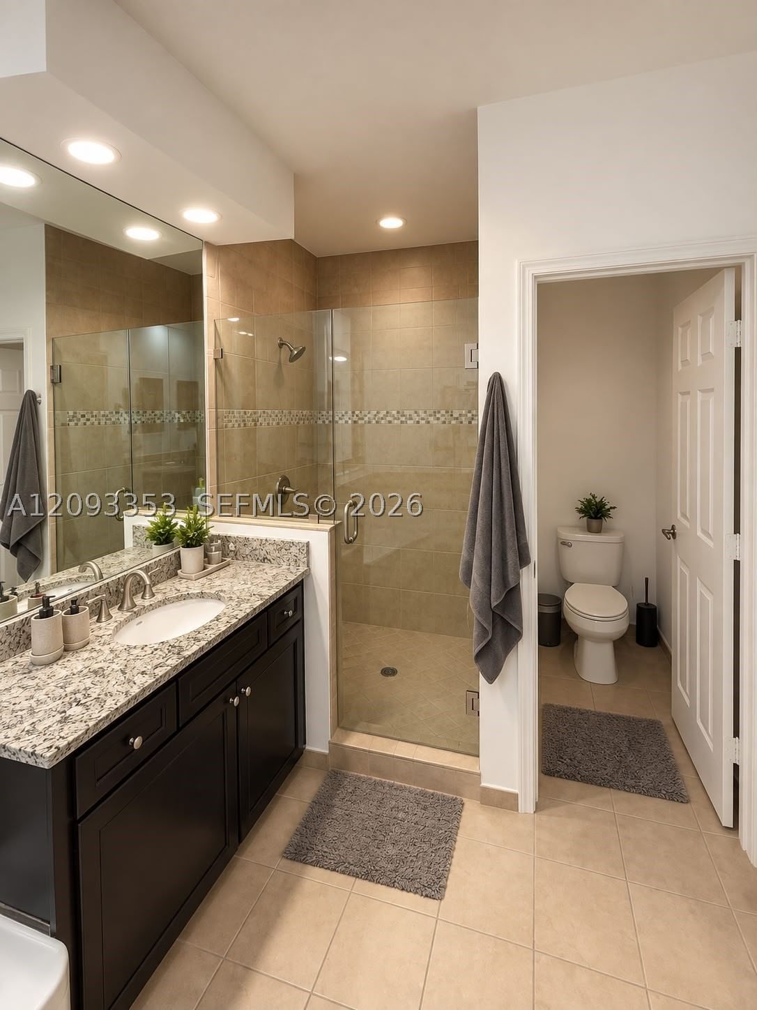 Real estate property located at 8830 101st Pl, Miami-dade, Isles At Grand Bay, Doral, FL