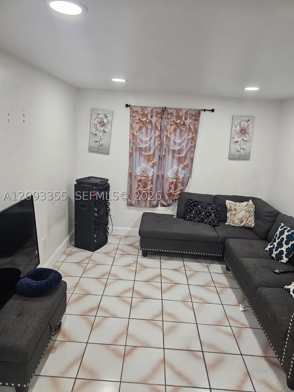 Real estate property located at 6604 Boulevard Of Champions, Broward, North Lauderdale Division, North Lauderdale, FL