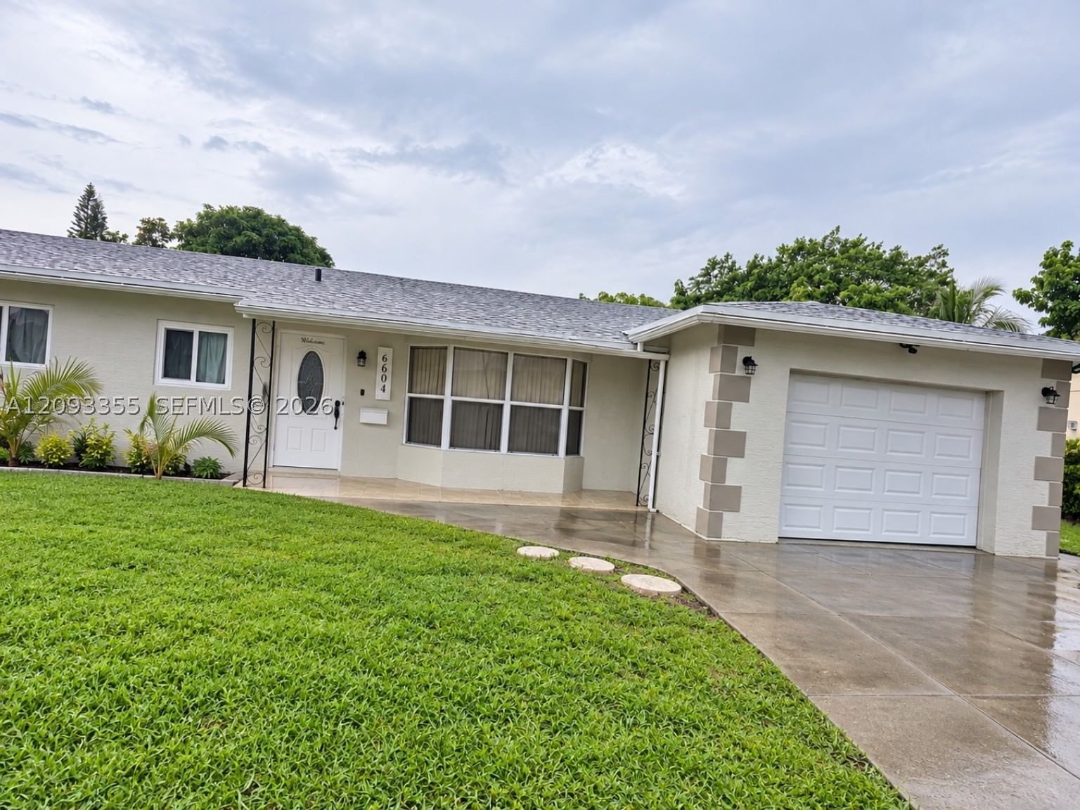 Real estate property located at 6604 Boulevard Of Champions, Broward, North Lauderdale Division, North Lauderdale, FL