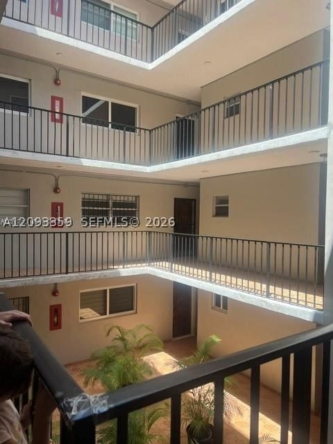 Real estate property located at 6965 Harding Ave #305, Miami-dade, Harding Villas Condo, Miami Beach, FL