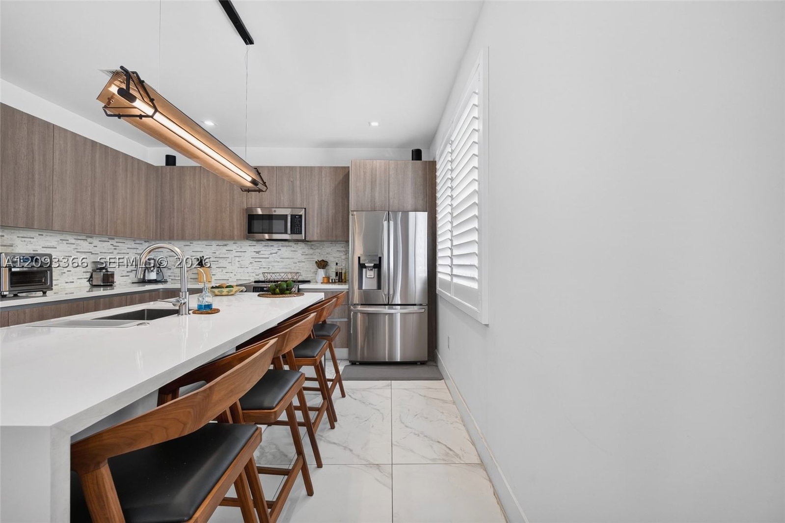 Real estate property located at 10370 67th Ter, Miami-dade, Doral Palms South, Doral, FL