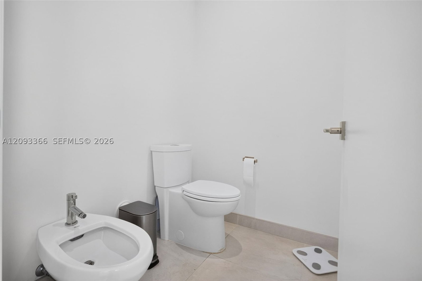 Real estate property located at 10370 67th Ter, Miami-dade, Doral Palms South, Doral, FL