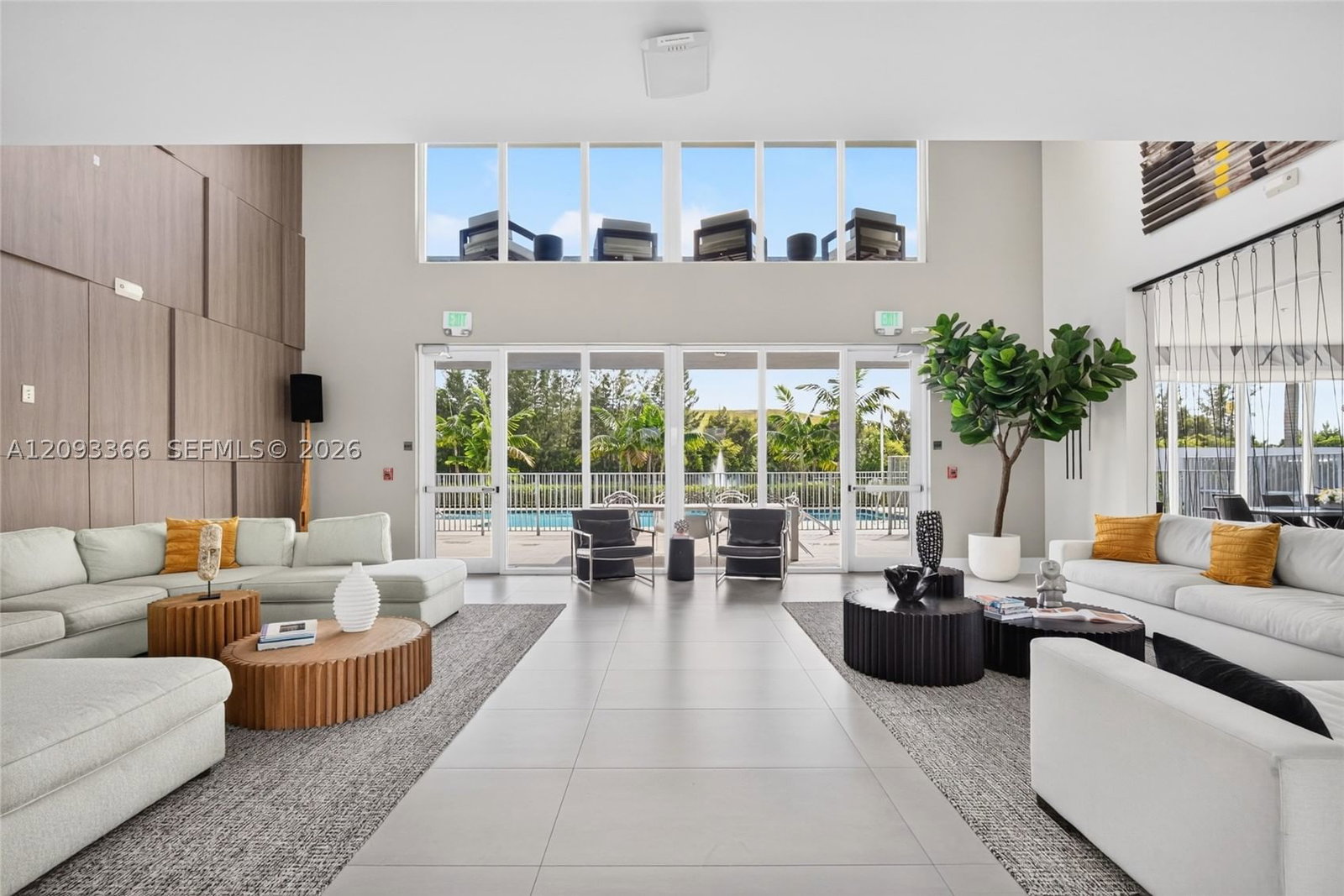 Real estate property located at 10370 67th Ter, Miami-dade, Doral Palms South, Doral, FL