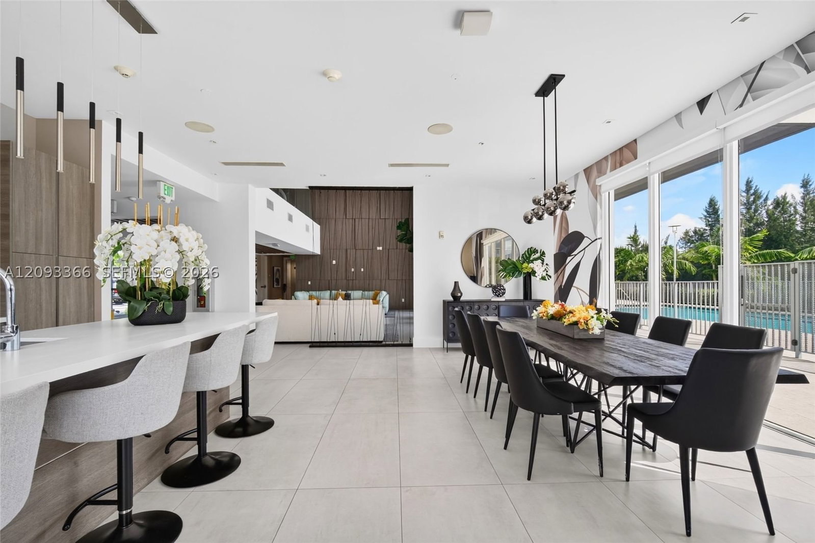 Real estate property located at 10370 67th Ter, Miami-dade, Doral Palms South, Doral, FL