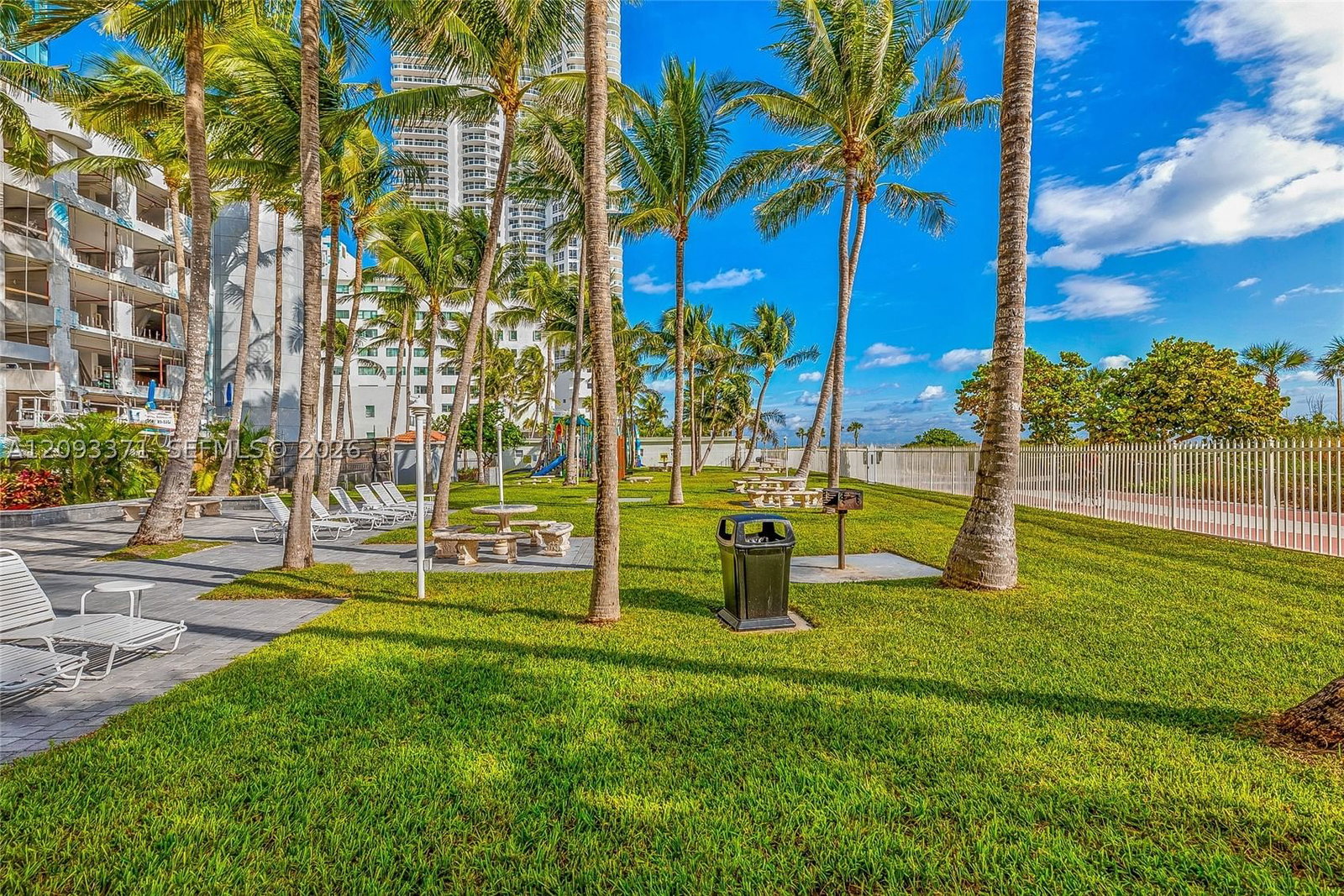 Real estate property located at 6301 Collins Ave #2107, Miami-dade, La Gorce Palace Condo, Miami Beach, FL