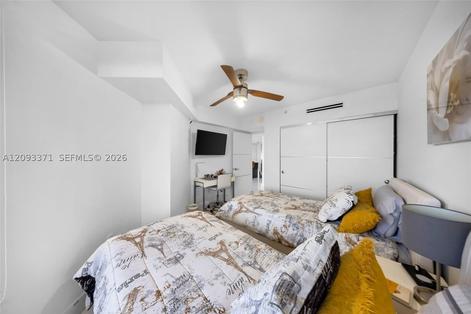 Real estate property located at 6301 Collins Ave #2107, Miami-dade, La Gorce Palace Condo, Miami Beach, FL