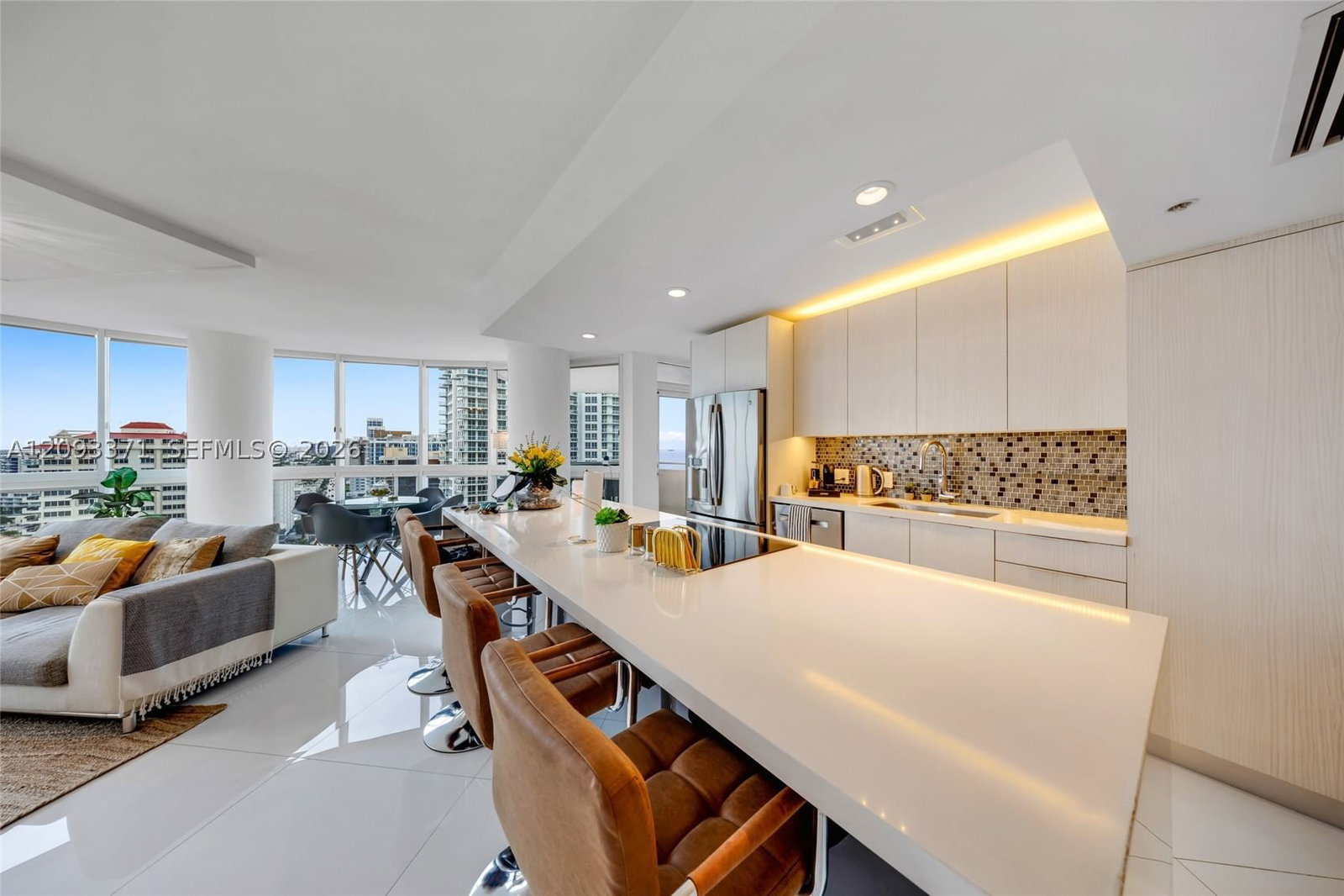 Real estate property located at 6301 Collins Ave #2107, Miami-dade, La Gorce Palace Condo, Miami Beach, FL