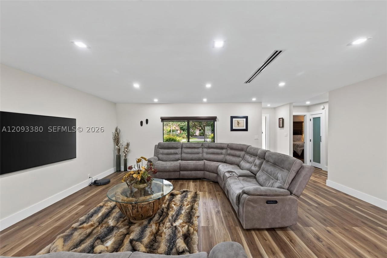Real estate property located at 14390 24th St, Broward, Fla Fruit Lands Co, Davie, FL