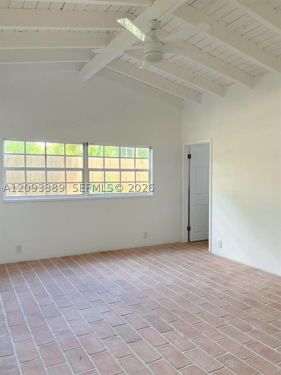 Real estate property located at 3841 Kumquat Ave, Miami-dade, Douglas Circle, Miami, FL