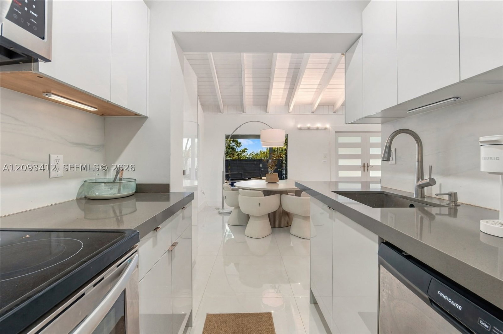 Real estate property located at 8533 Crespi Blvd, Miami-dade, Biscayne Beach-2nd Addn, Miami Beach, FL