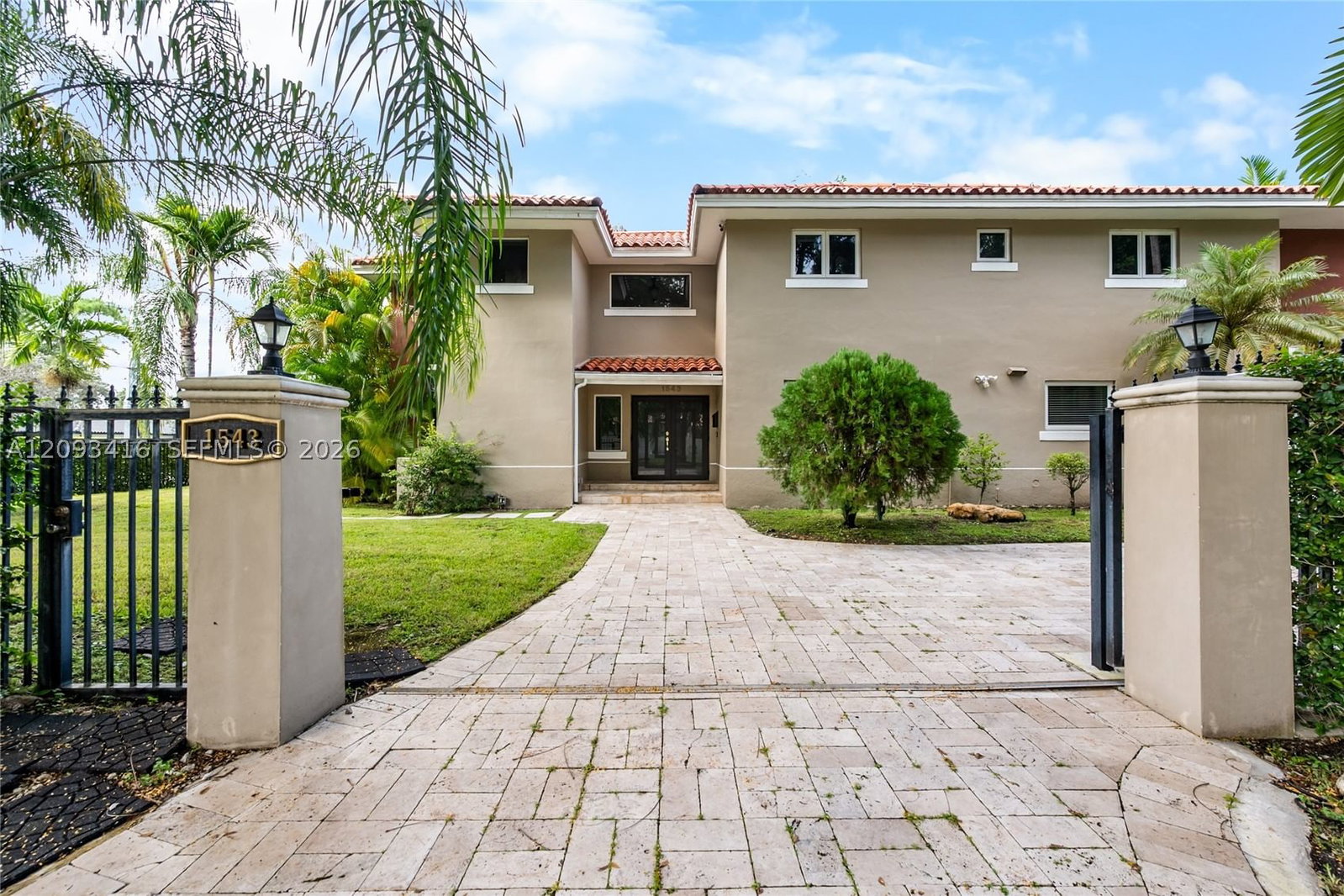 Real estate property located at 1543 Dorado Ave, Miami-dade, C Gab Country Club Sec 5, Coral Gables, FL