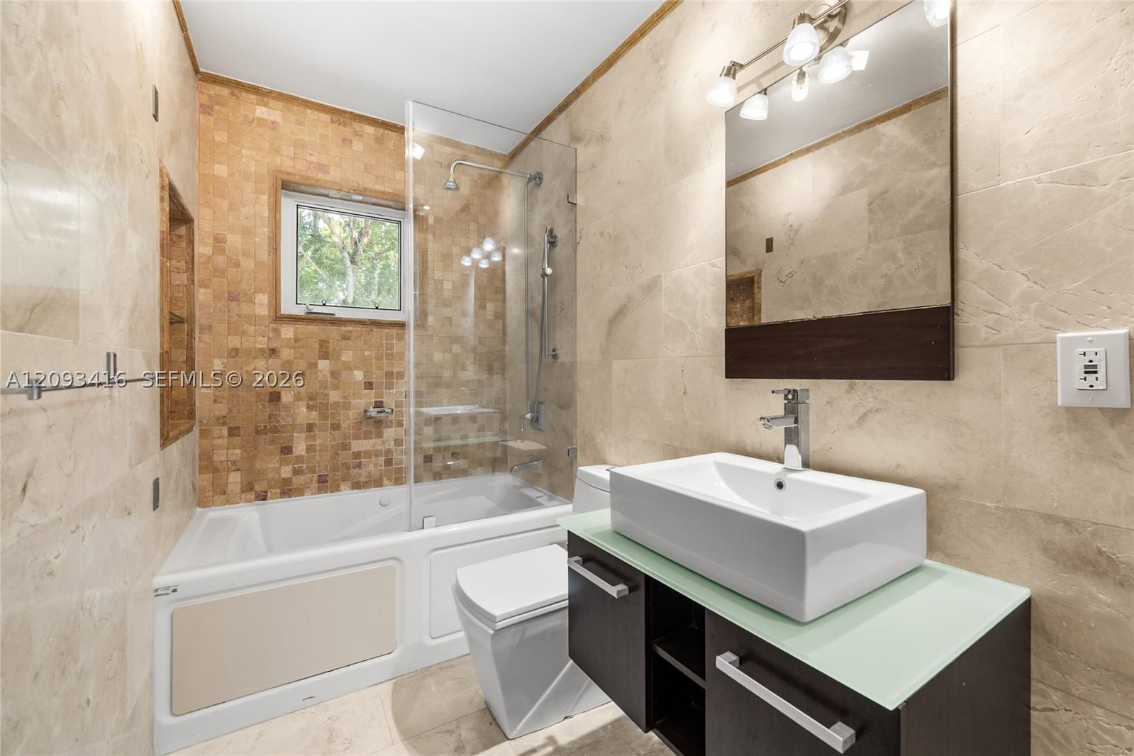 Real estate property located at 1543 Dorado Ave, Miami-dade, C Gab Country Club Sec 5, Coral Gables, FL