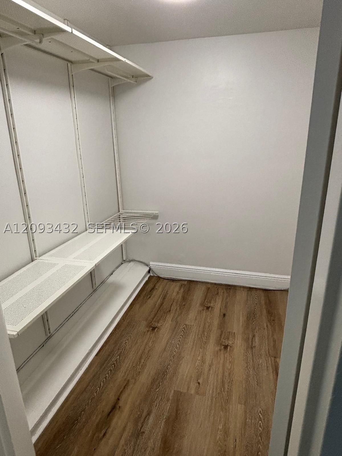 Real estate property located at 900 Bay Dr #721, Miami-dade, King Cole Condo, Miami Beach, FL