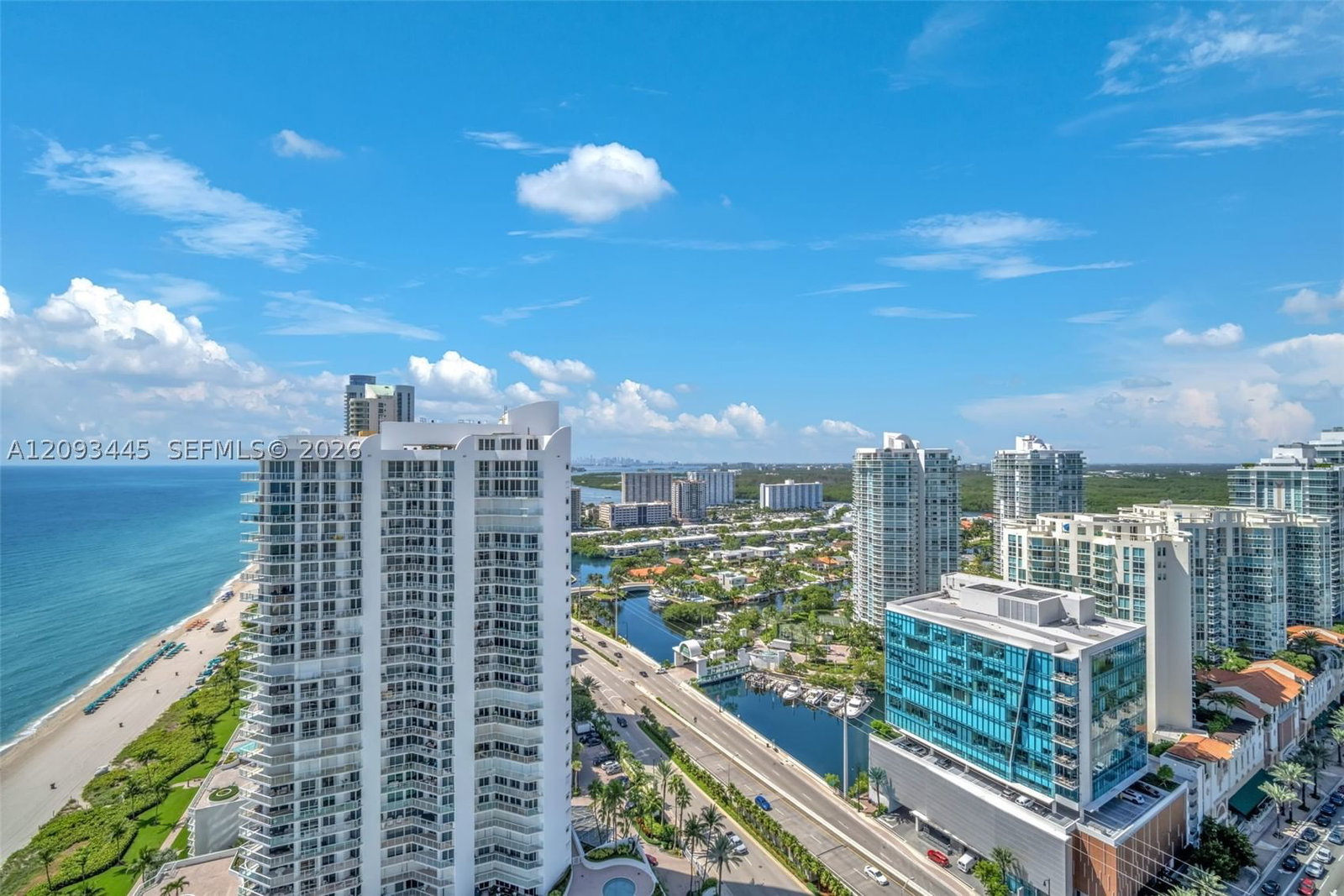 Real estate property located at 16699 Collins Ave #3010, Miami-dade, La Perla Condo, Sunny Isles Beach, FL