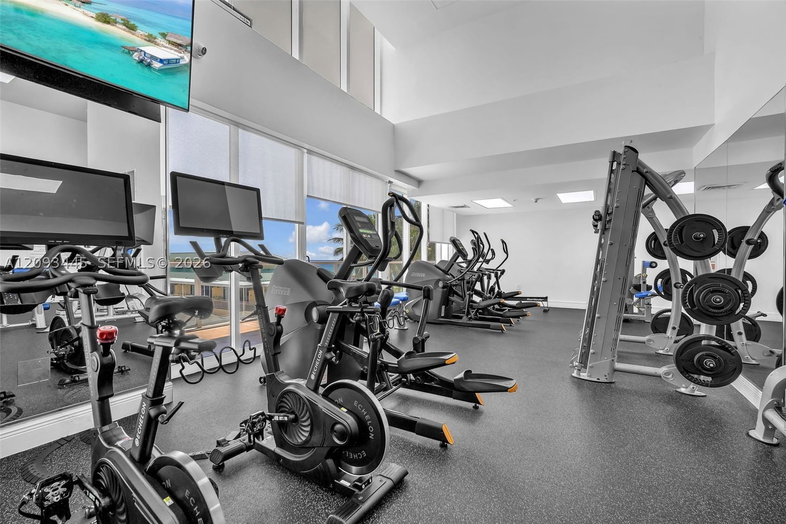 Real estate property located at 16699 Collins Ave #3010, Miami-dade, La Perla Condo, Sunny Isles Beach, FL