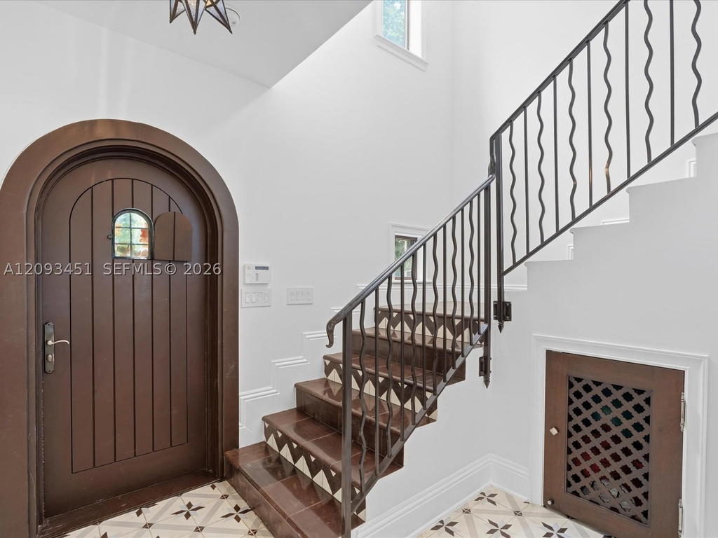 Real estate property located at 421 Sarto Ave, Miami-dade, Coral Gables Country Club, Coral Gables, FL