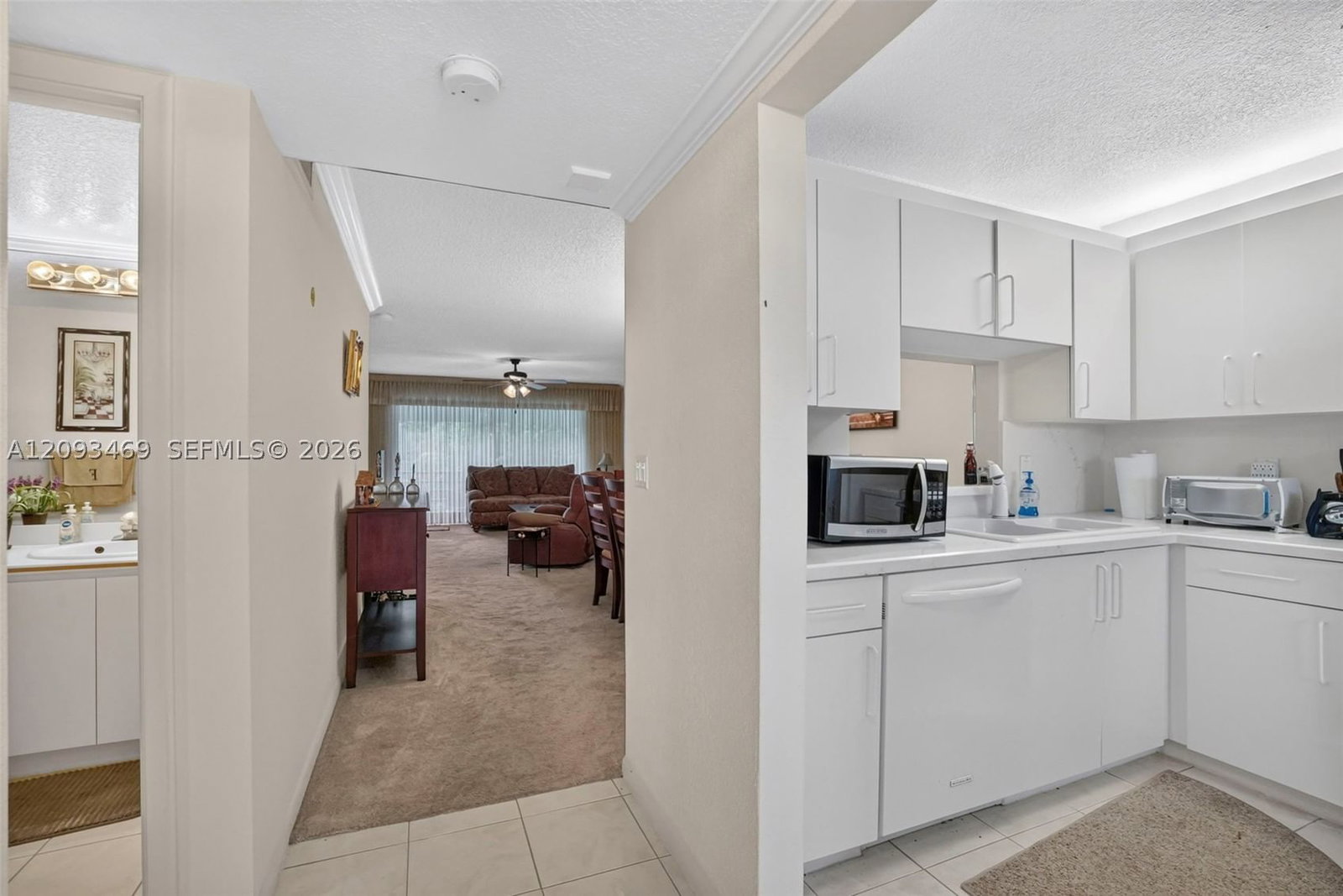 Real estate property located at 3774 Inverrary Blvd #309P, Broward, Las Vistas P-r In Inverra, Lauderhill, FL