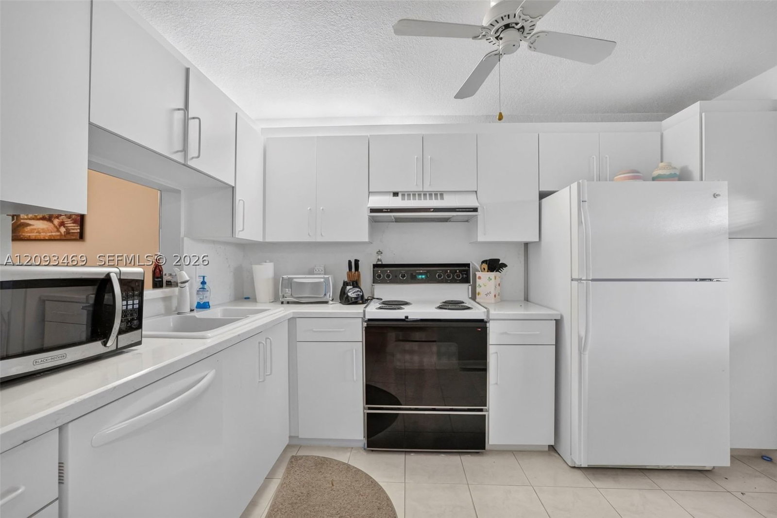 Real estate property located at 3774 Inverrary Blvd #309P, Broward, Las Vistas P-r In Inverra, Lauderhill, FL