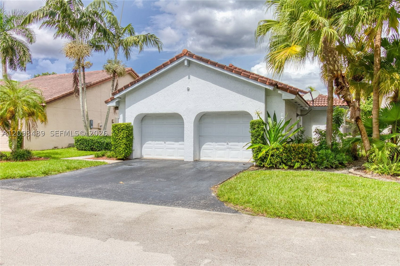 Real estate property located at 2156 Baton Rouge, Broward, Country Isles, Weston, FL