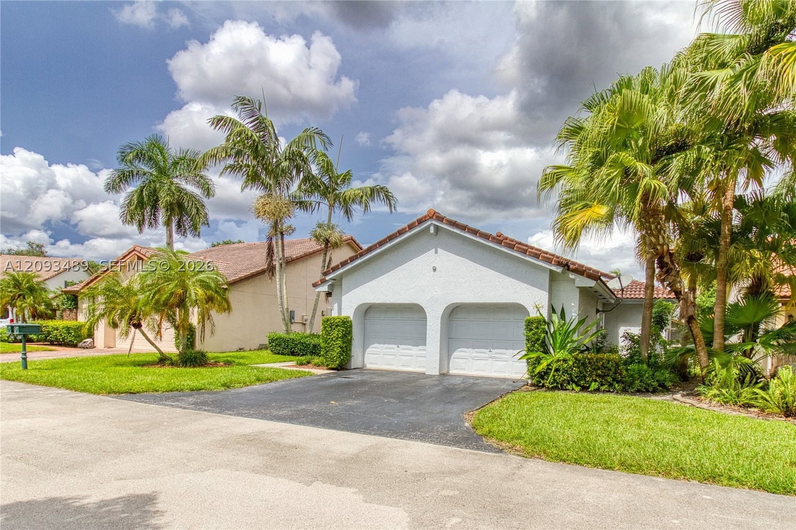 Real estate property located at 2156 Baton Rouge, Broward, Country Isles, Weston, FL