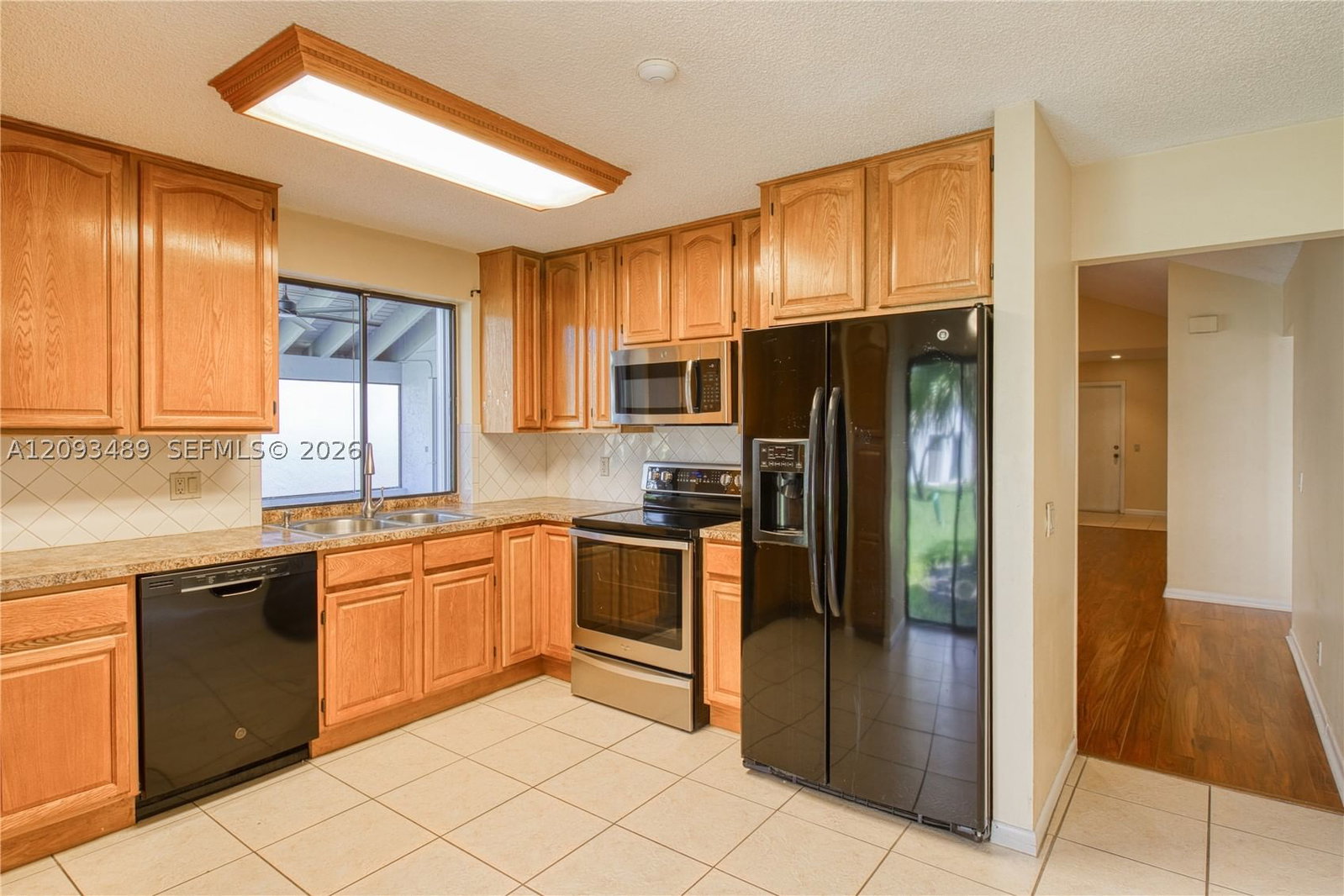 Real estate property located at 2156 Baton Rouge, Broward, Country Isles, Weston, FL