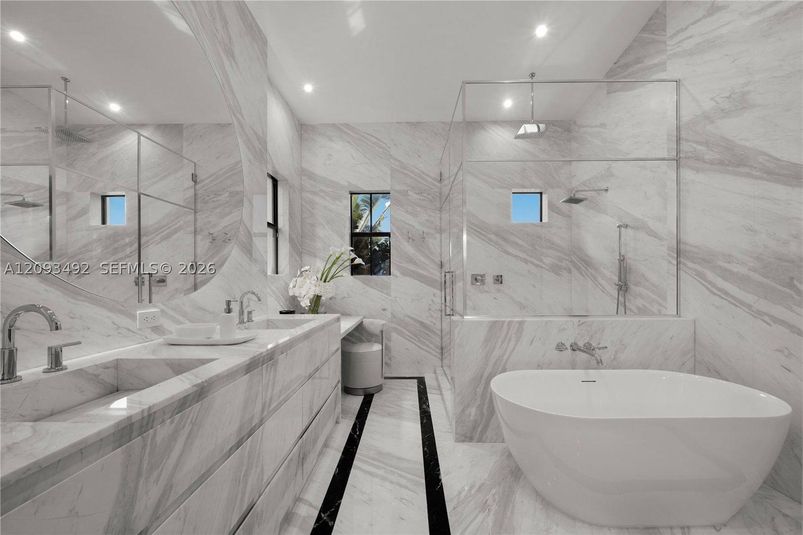 Real estate property located at 1803 Bayshore Ln, Miami-dade, Fairhaven, Miami, FL