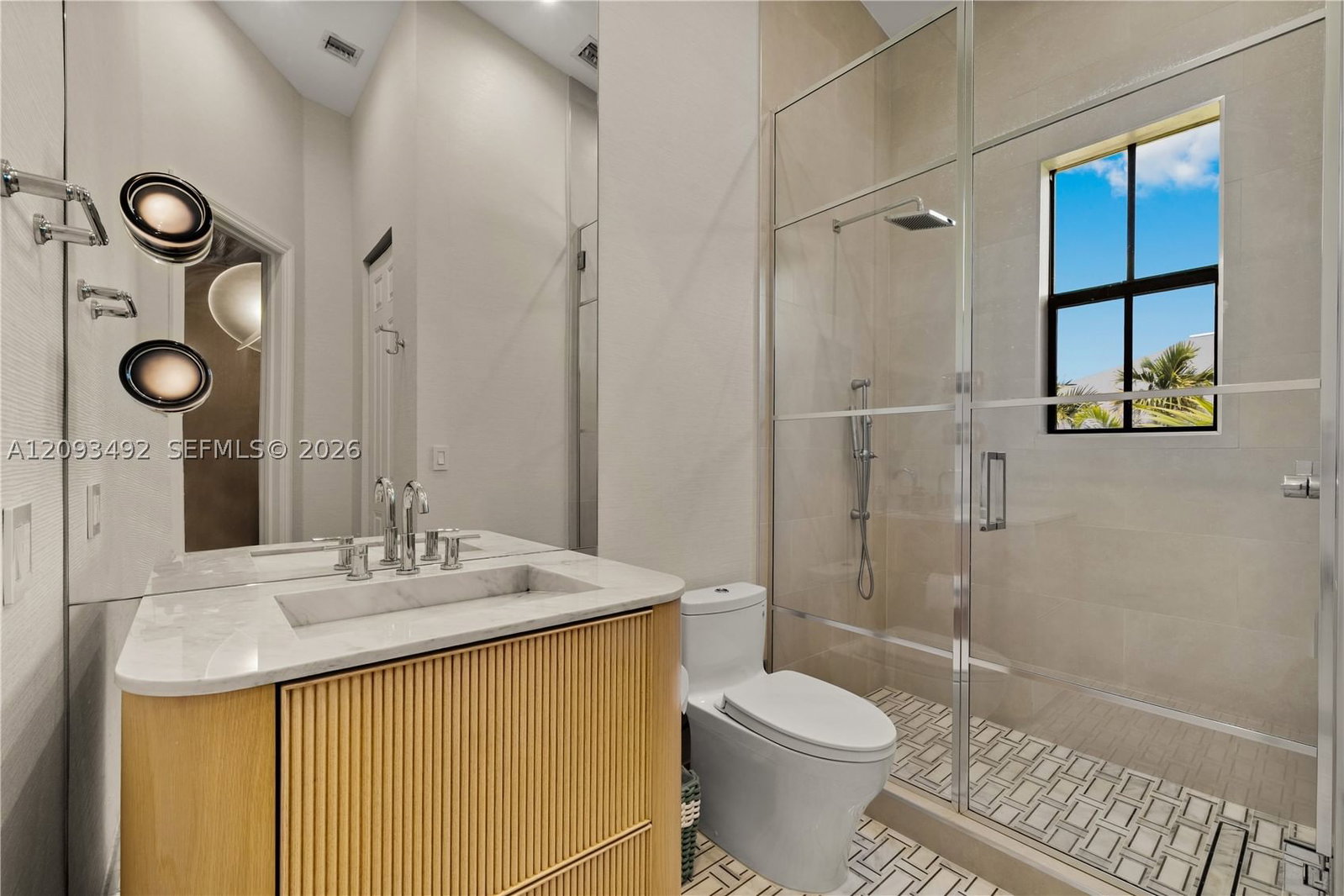 Real estate property located at 1803 Bayshore Ln, Miami-dade, Fairhaven, Miami, FL