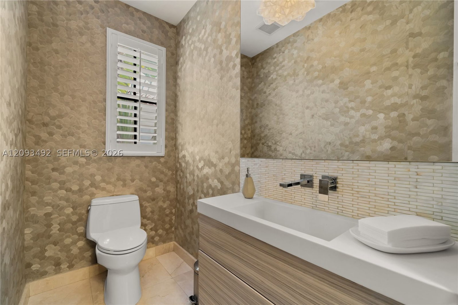 Real estate property located at 1803 Bayshore Ln, Miami-dade, Fairhaven, Miami, FL
