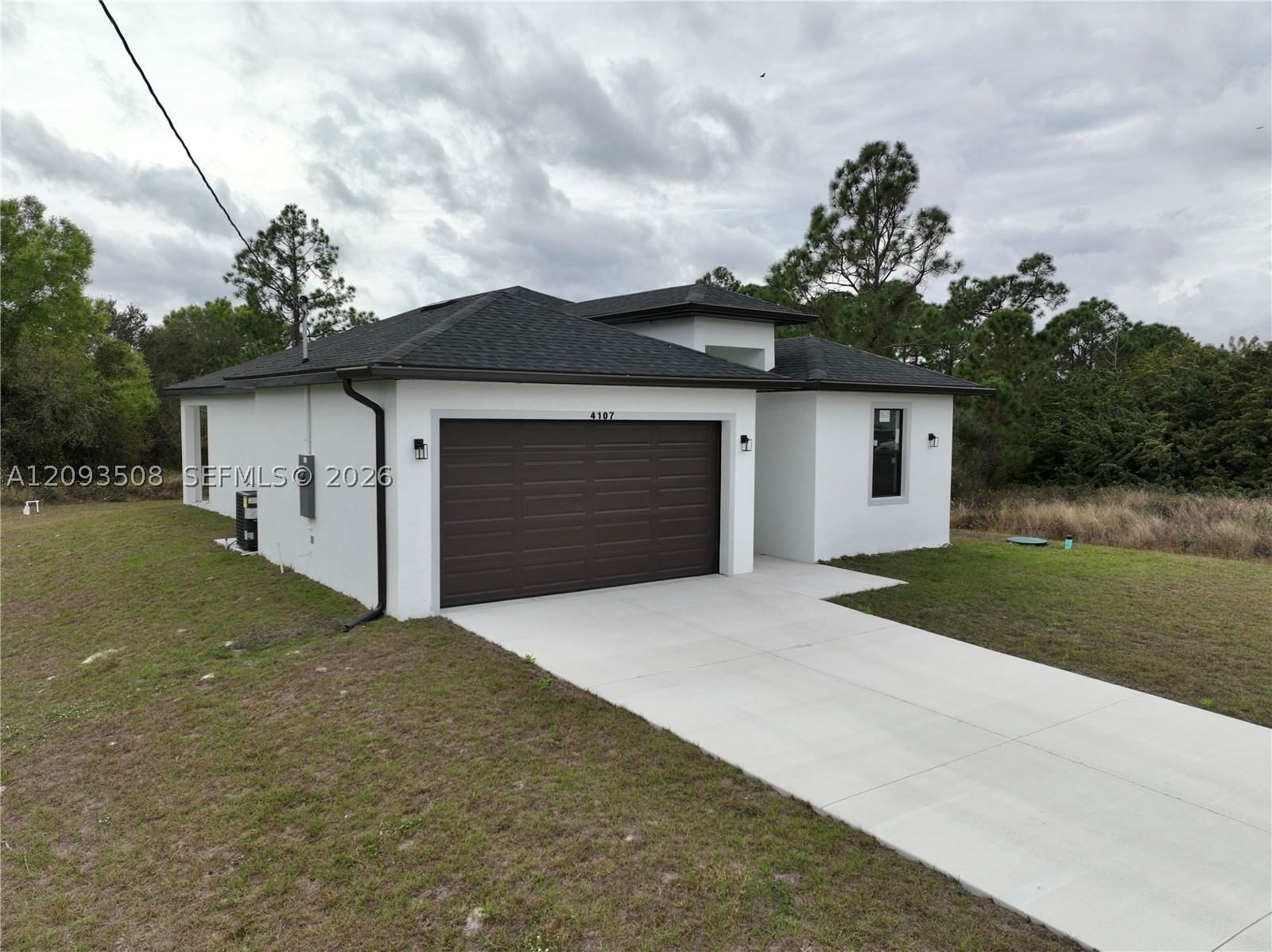 Real estate property located at 4107 13 st sw, Lee, Lehigh Acres, Lehigh Acres, FL
