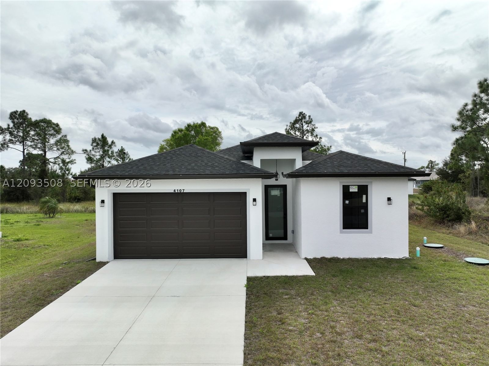 Real estate property located at 4107 13 st sw, Lee, Lehigh Acres, Lehigh Acres, FL