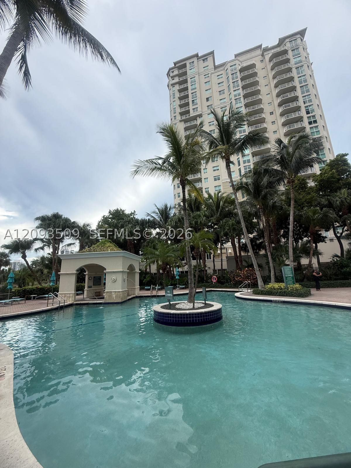 Real estate property located at 19501 Country Club Dr TS-03, Miami-dade, Turnberry On The Green Co, Aventura, FL